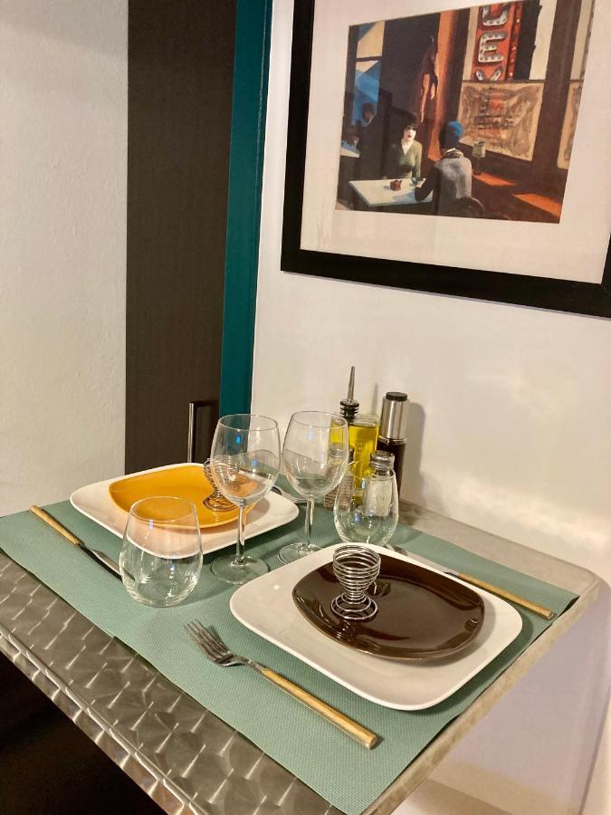 Aux 4 Logis Appart-Hotel - Studio Le City - Petit Dejeuner Inclus 1Ere Nuit Foix Luaran gambar