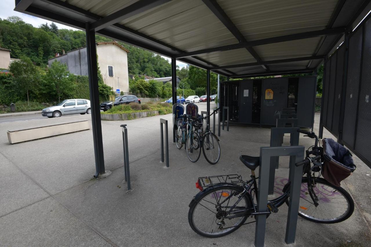 Aux 4 Logis Appart-Hotel - Studio Le City - Petit Dejeuner Inclus 1Ere Nuit Foix Luaran gambar